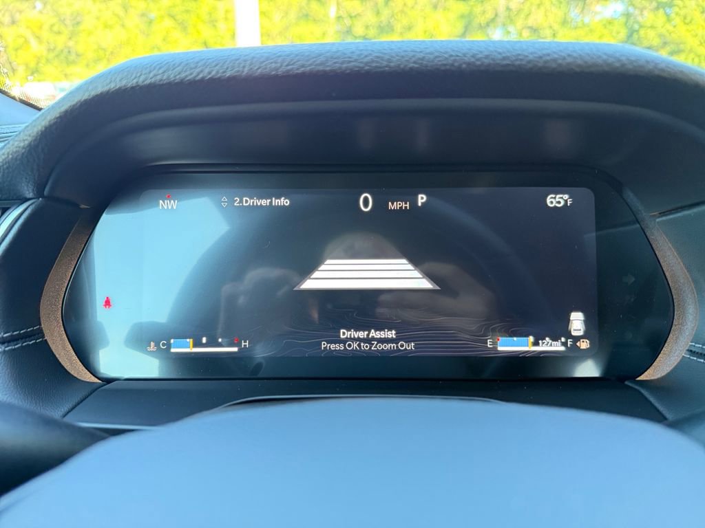 New 2025 Jeep Grand Cherokee Altitude image 29