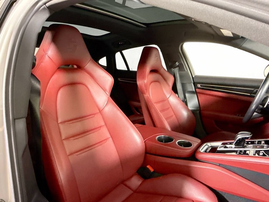 Certified 2023 Porsche Panamera Platinum Edition RWD image 18