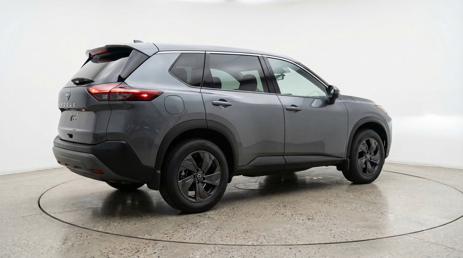 Used 2025 Nissan Rogue SV FWD image 9
