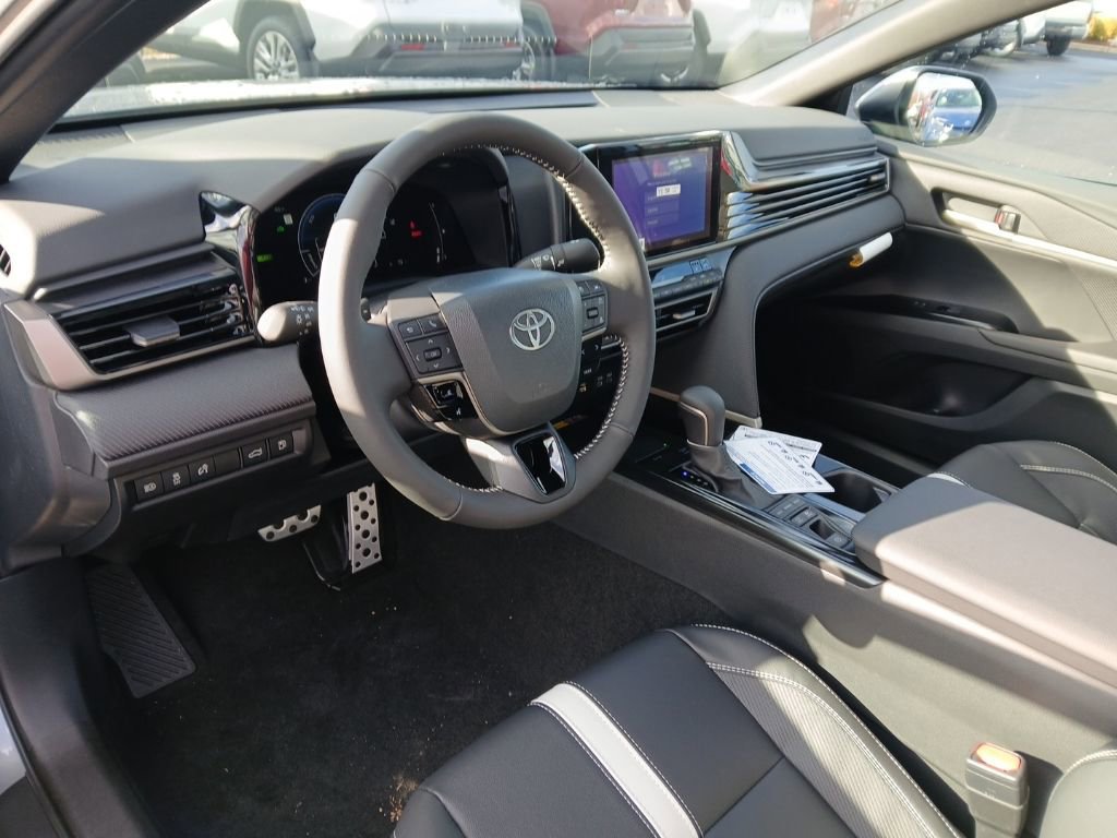 New 2026 Toyota Camry SE image 7