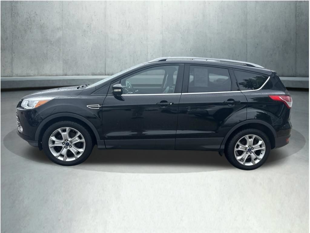 Used 2016 Ford Escape Titanium AWD/4WD image 2