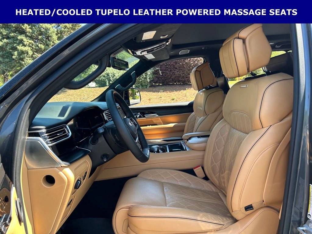 Used 2024 Jeep Grand Wagoneer Series III w/ Rear Seat Video Group 1 AWD/4WD image 7
