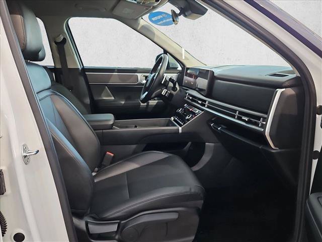 Used 2026 Hyundai Santa Fe SEL FWD image 18