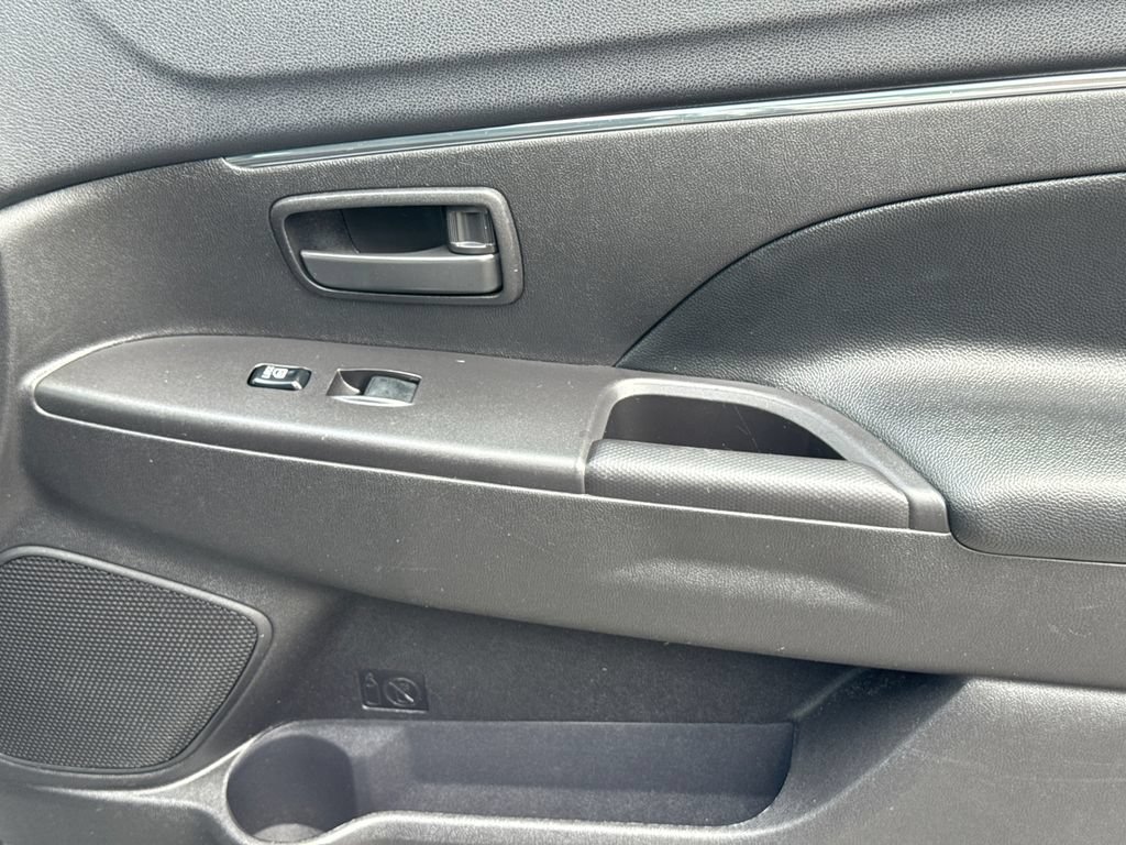 Used 2015 Mitsubishi Outlander Sport ES FWD image 16