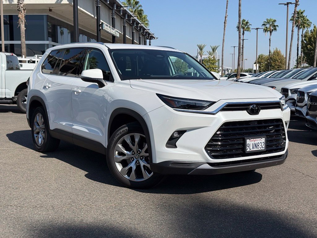 Used 2024 Toyota Grand Highlander AWD