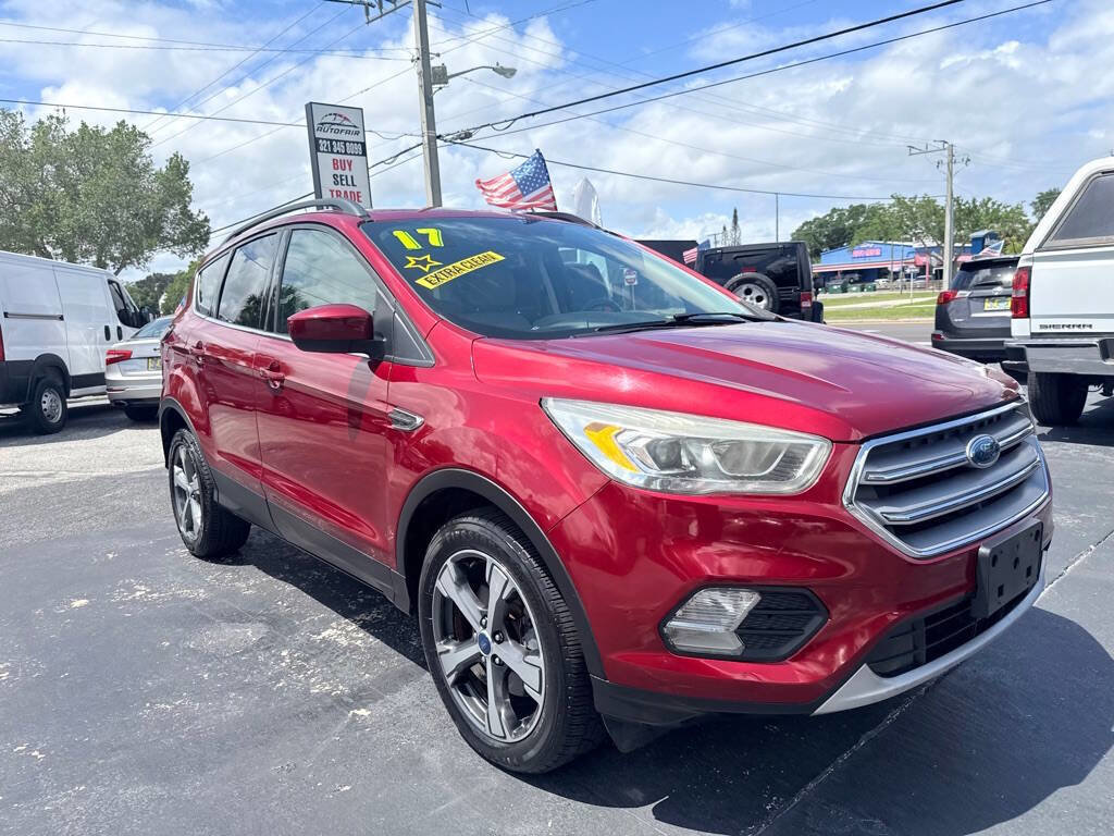 Used 2017 Ford Escape SE w/ SE Leather Comfort Package AWD/4WD image 1