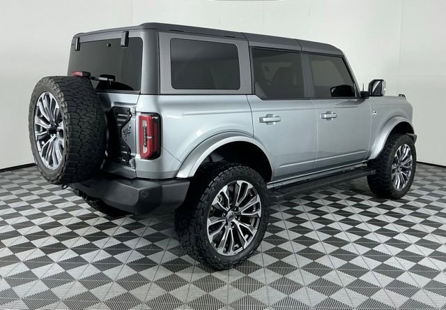 Used 2023 Ford Bronco Outer Banks AWD/4WD image 7