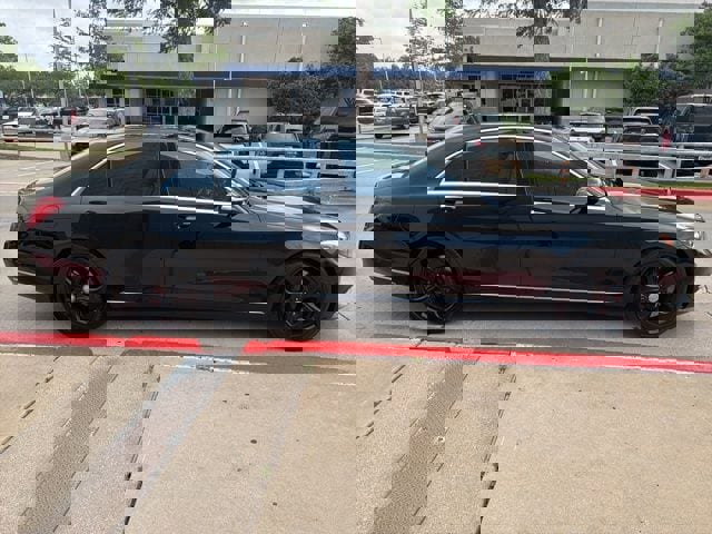 Used 2015 Mercedes-Benz S 550 Sedan image 4