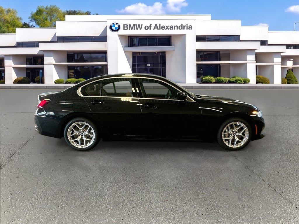 New 2026 BMW 330i xDrive Sedan w/ Premium Package AWD/4WD image 4