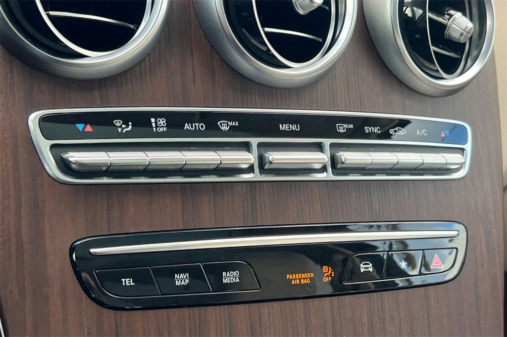 Used 2021 Mercedes-Benz GLC 300 GLC 300 image 20