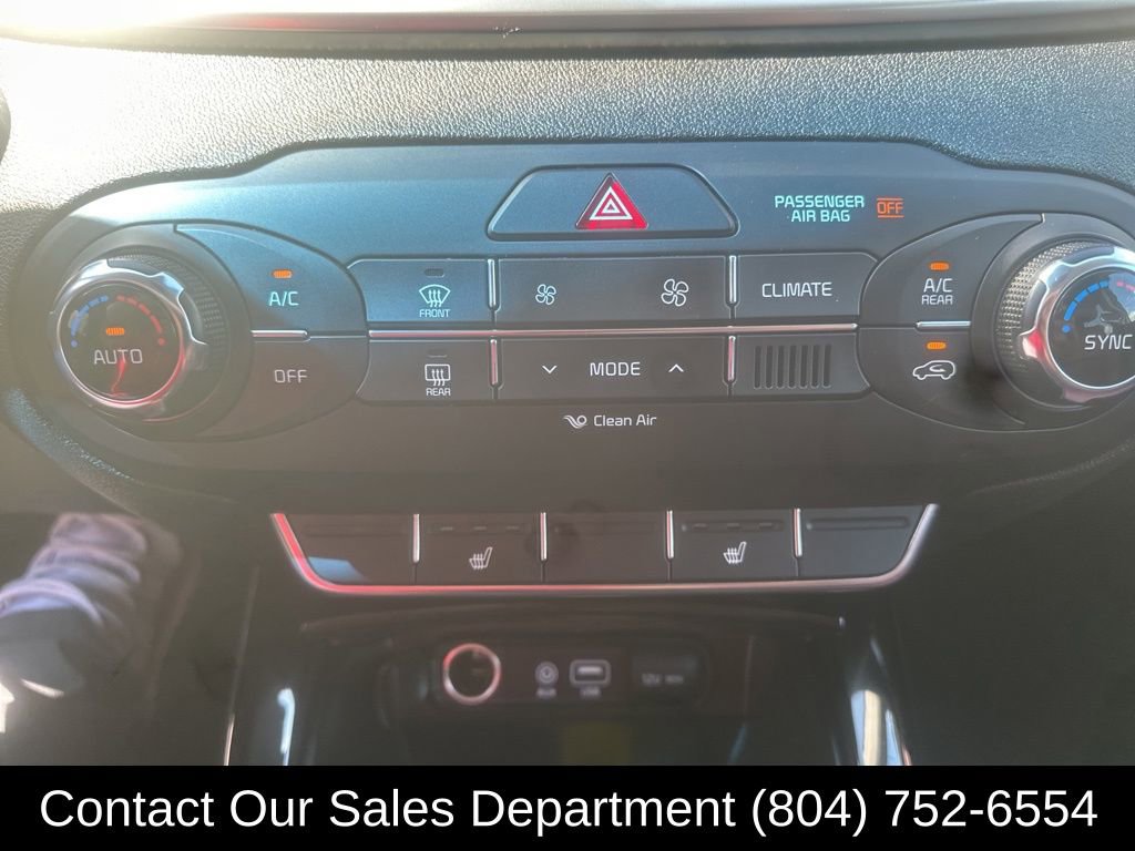 Used 2018 Kia Sorento SX image 24