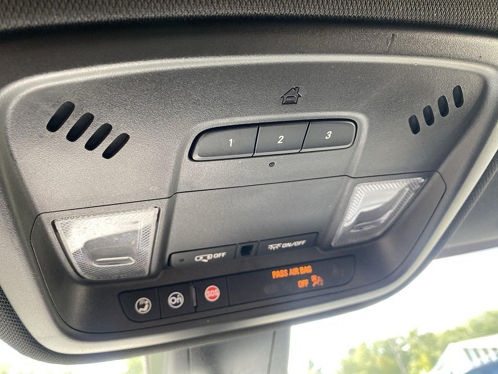 Used 2023 Chevrolet Traverse LT w/ LPO, Floor Liner Package AWD/4WD image 67