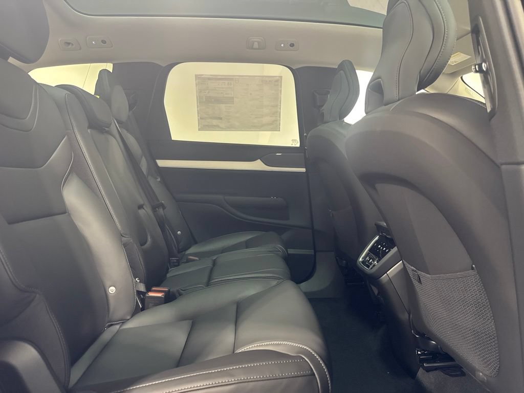 New 2026 Volvo EX90 Ultra AWD/4WD image 25
