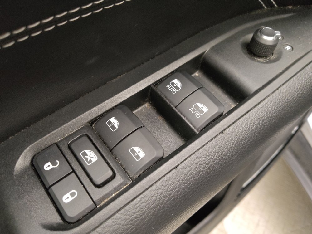 Used 2022 Jeep Compass Altitude w/ Convenience Group image 27