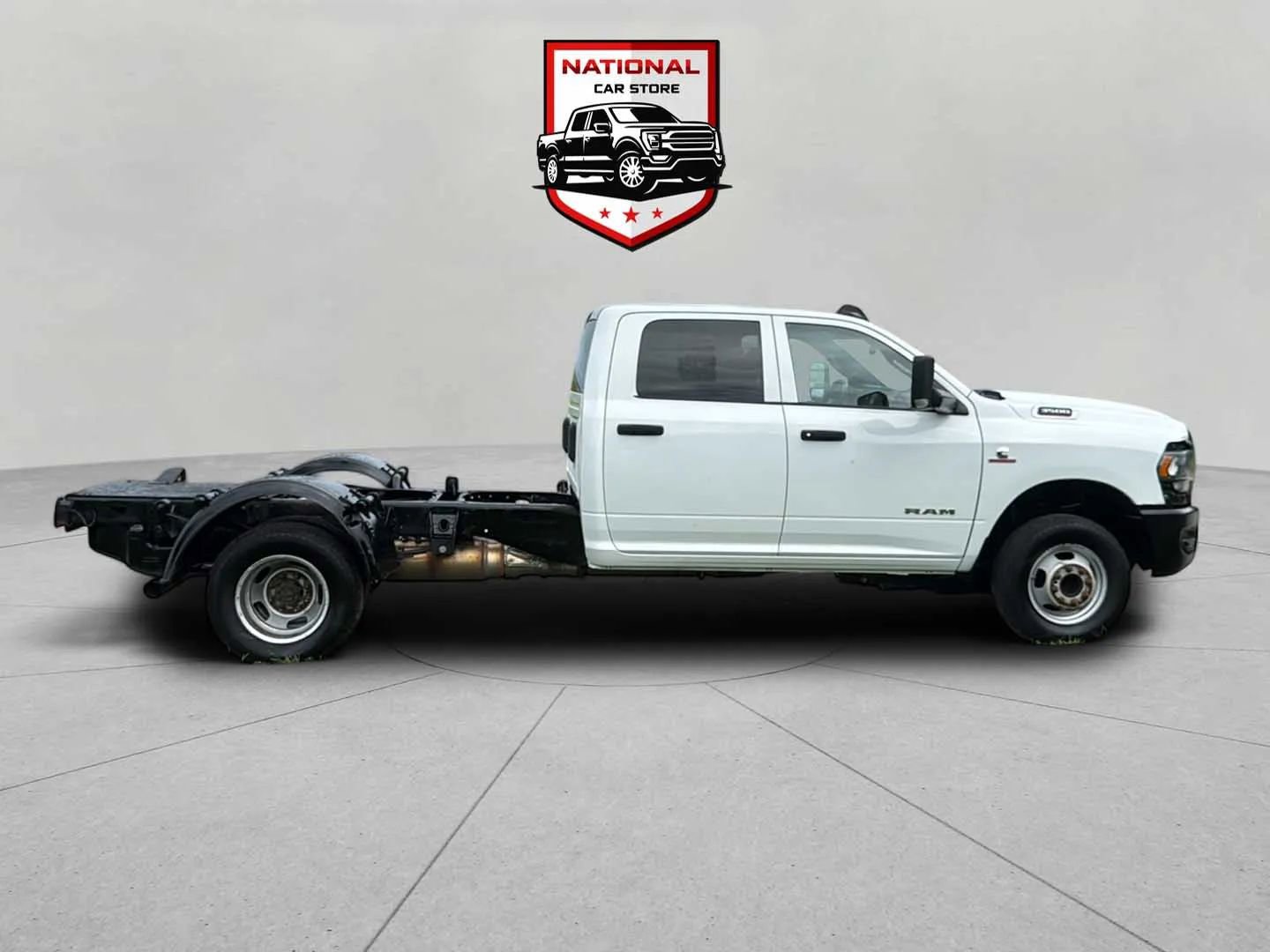 Used 2022 RAM 3500 Tradesman image 29