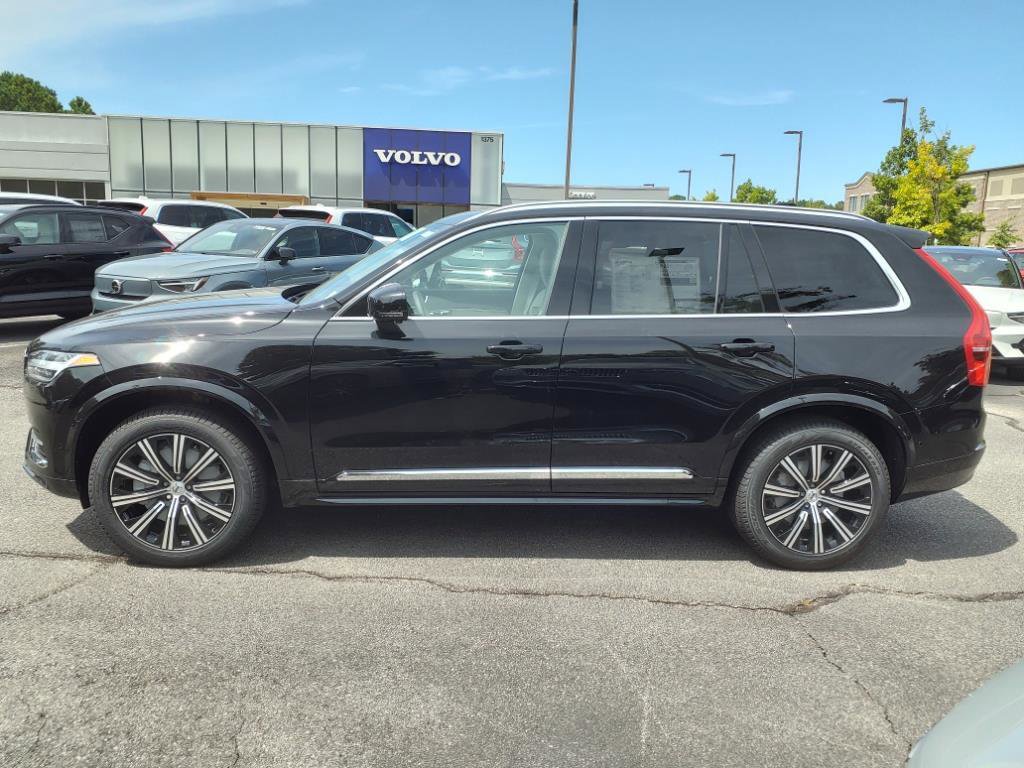 New 2025 Volvo XC90 B5 Plus w/ Protection Package Premier image 8