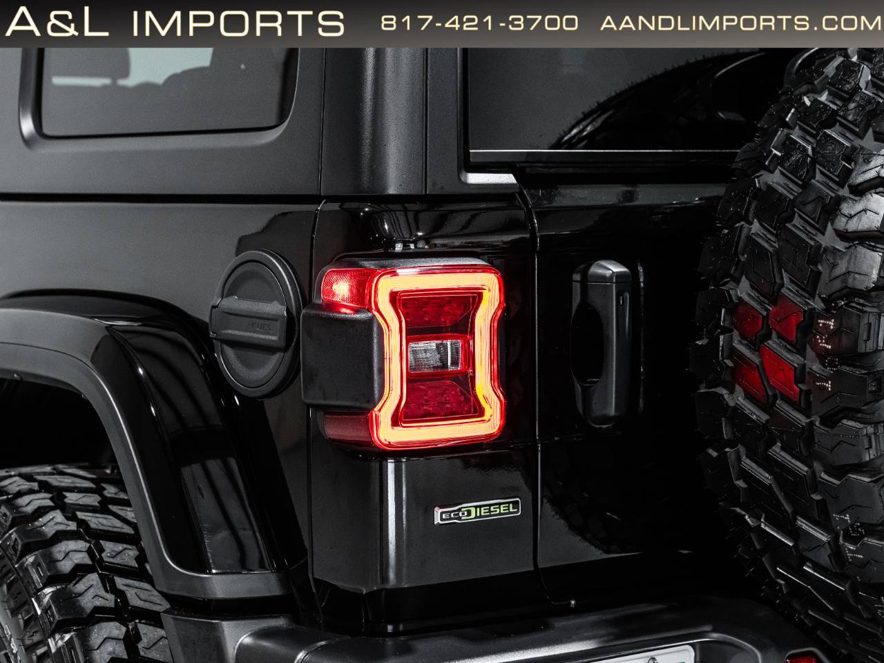 Used 2023 Jeep Wrangler Unlimited Sahara w/ LED Lighting Group AWD/4WD image 40