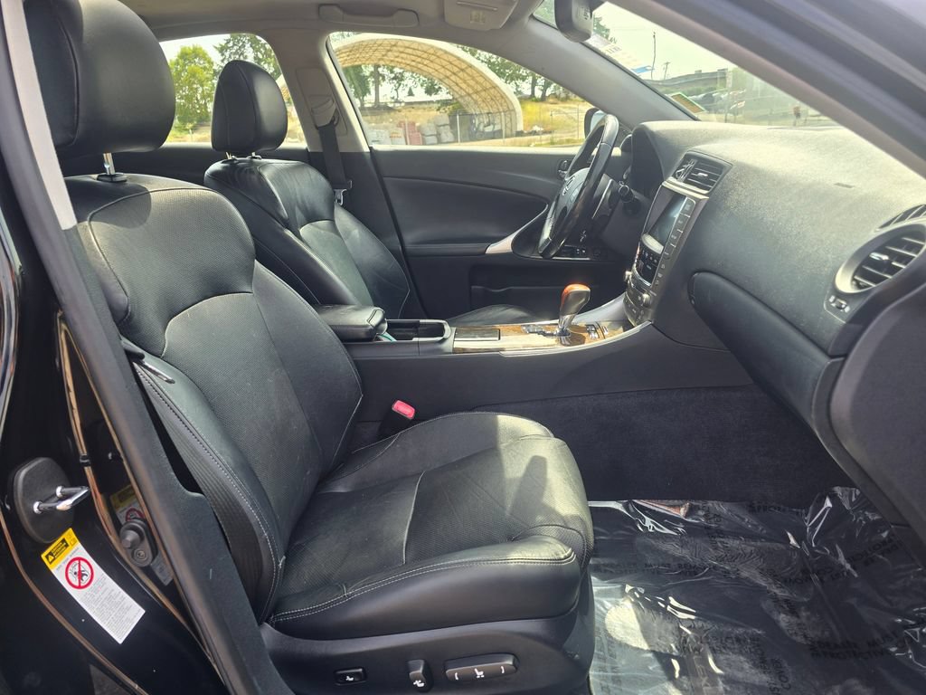Used 2010 Lexus IS 250 RWD image 16