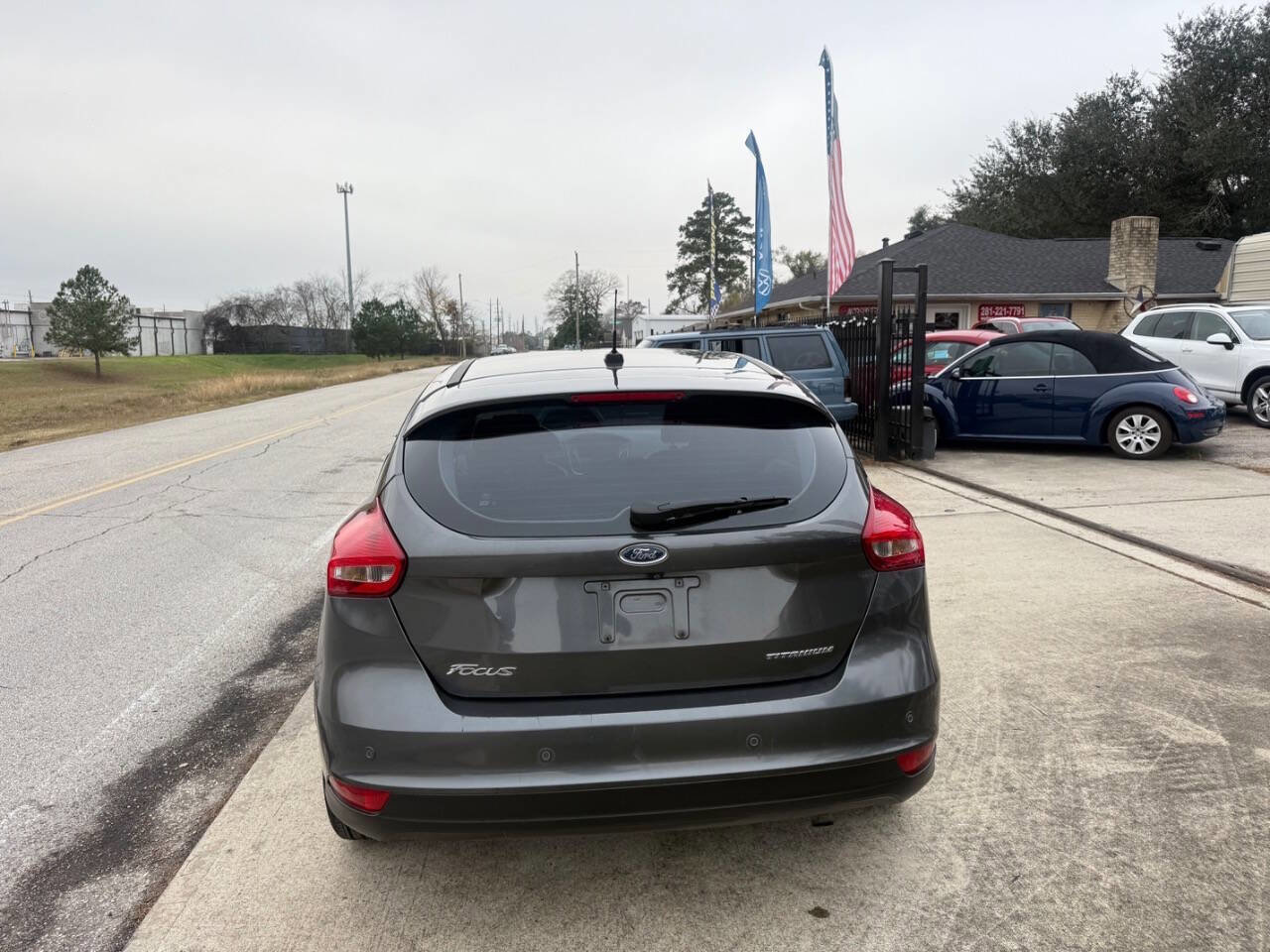 Used 2018 Ford Focus Titanium image 8