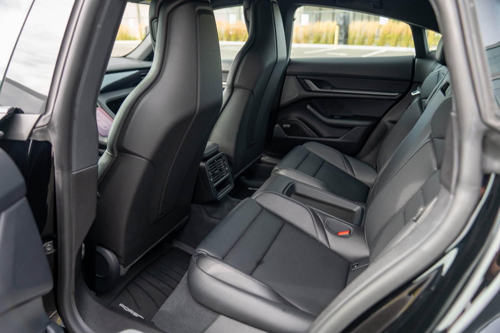 Certified 2025 Porsche Taycan RWD image 21