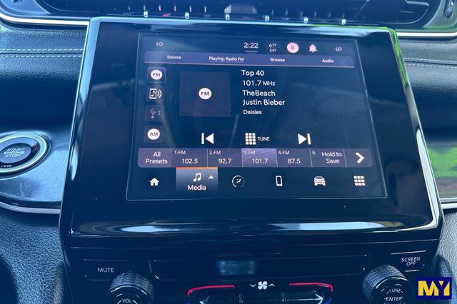 Used 2023 Jeep Grand Cherokee L Laredo w/ Trailer Tow Group (B) image 25