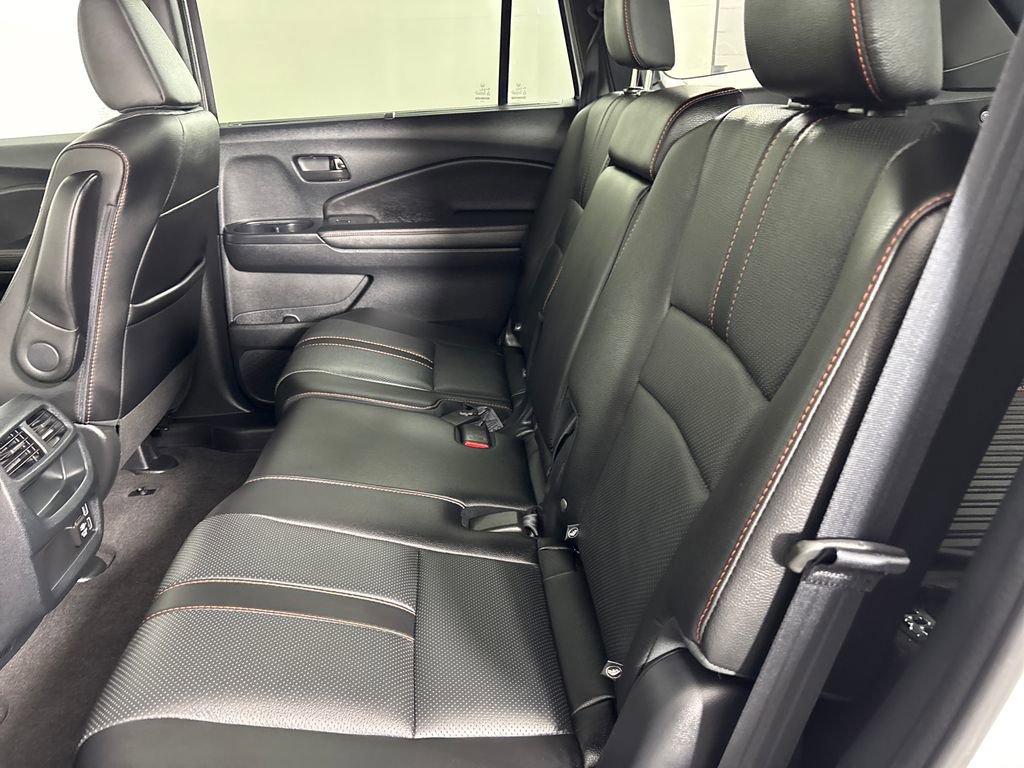 Used 2023 Honda Passport TrailSport image 38