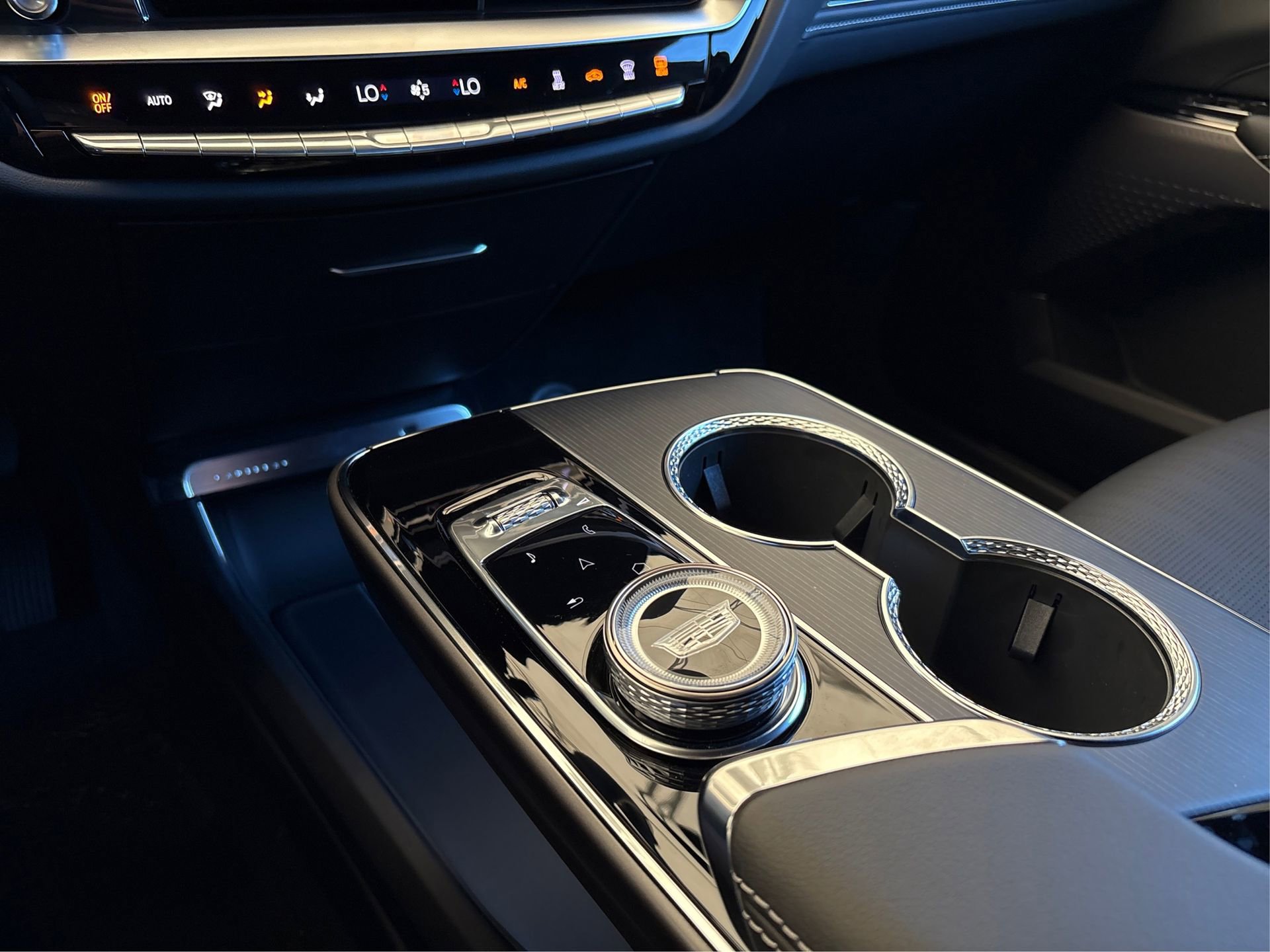 New 2026 Cadillac Lyriq Luxury image 26