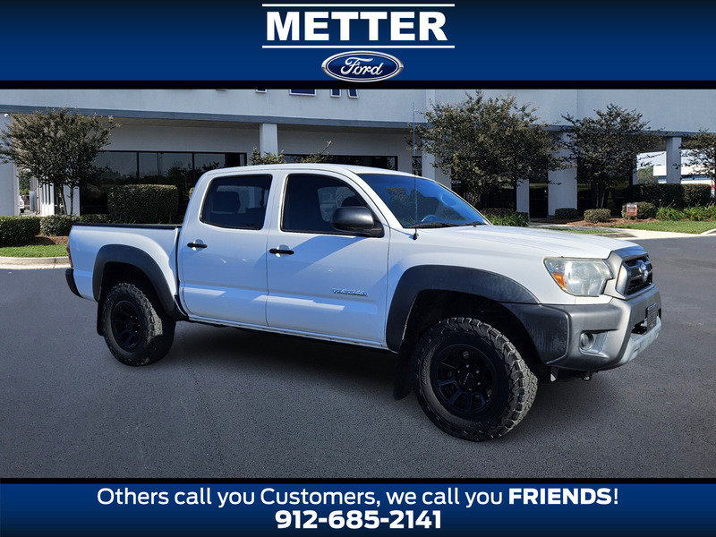 Used 2015 Toyota Tacoma PreRunner image 1
