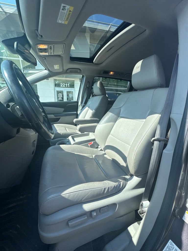 Used 2014 Honda Odyssey EX-L image 11
