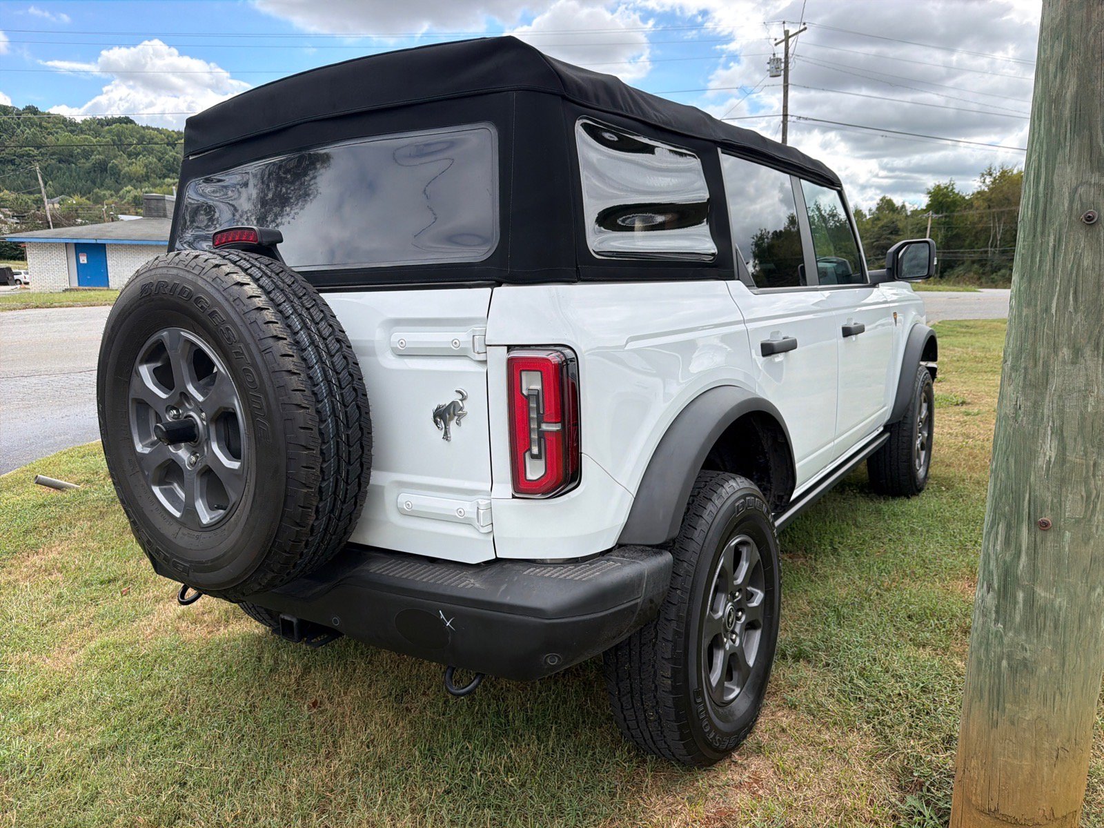 Used 2021 Ford Bronco Badlands AWD/4WD image 6