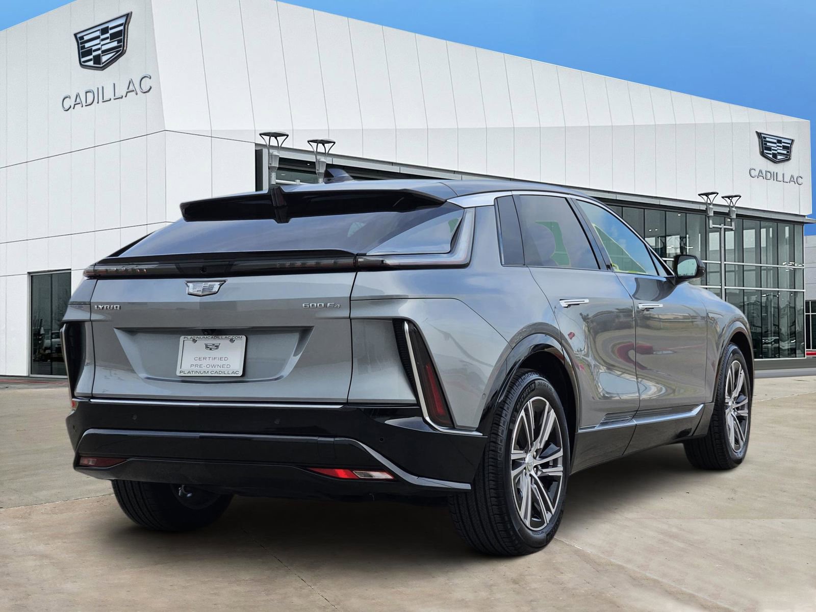 Certified 2024 Cadillac Lyriq Luxury w/ Nappa Leather Package image 5