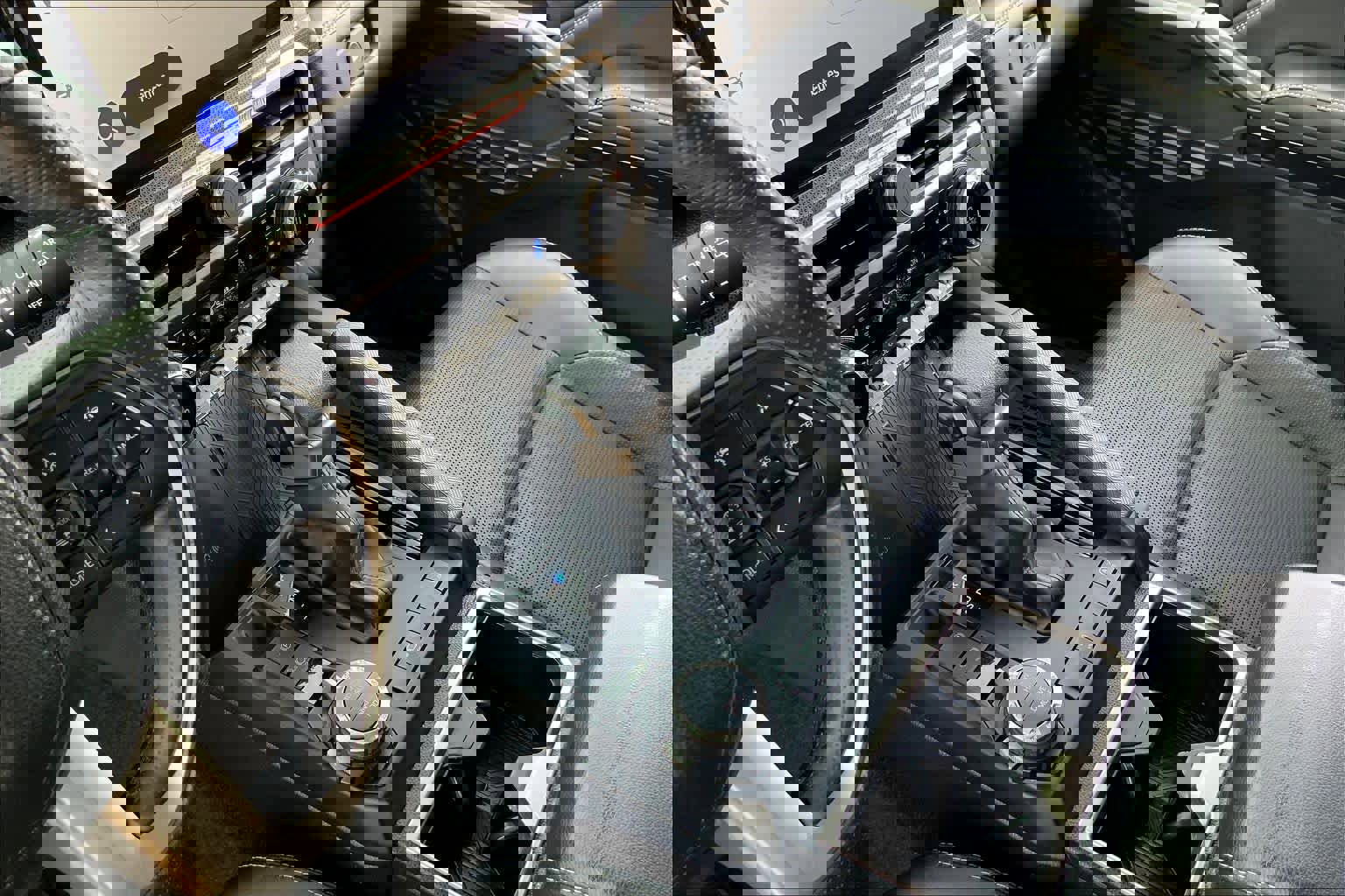 Certified 2025 Toyota 4Runner Limited AWD/4WD image 16