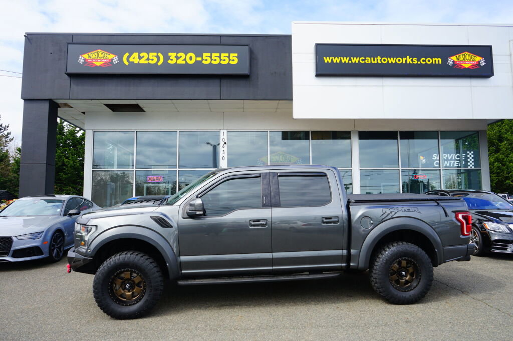 Used 2019 Ford F150 Raptor w/ Equipment Group 802A Luxury image 2