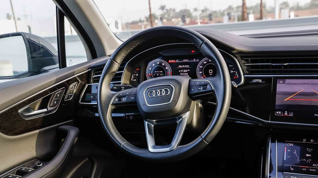 Used 2024 Audi Q7 2.0T Premium Plus AWD/4WD image 18