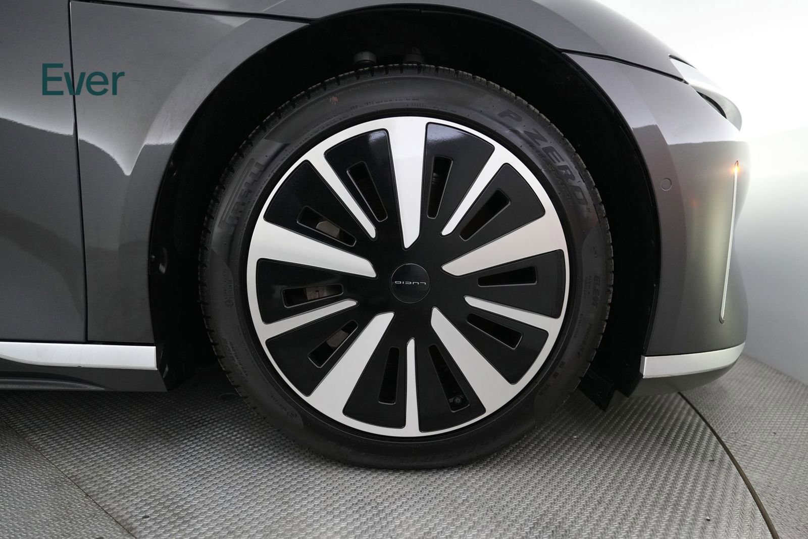 Used 2023 Lucid Air Grand Touring AWD/4WD image 20
