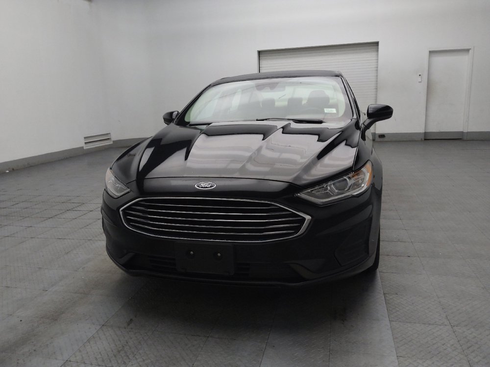 Used 2020 Ford Fusion SE FWD image 15