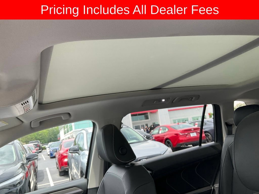 Used 2022 Volkswagen Tiguan SE FWD image 5