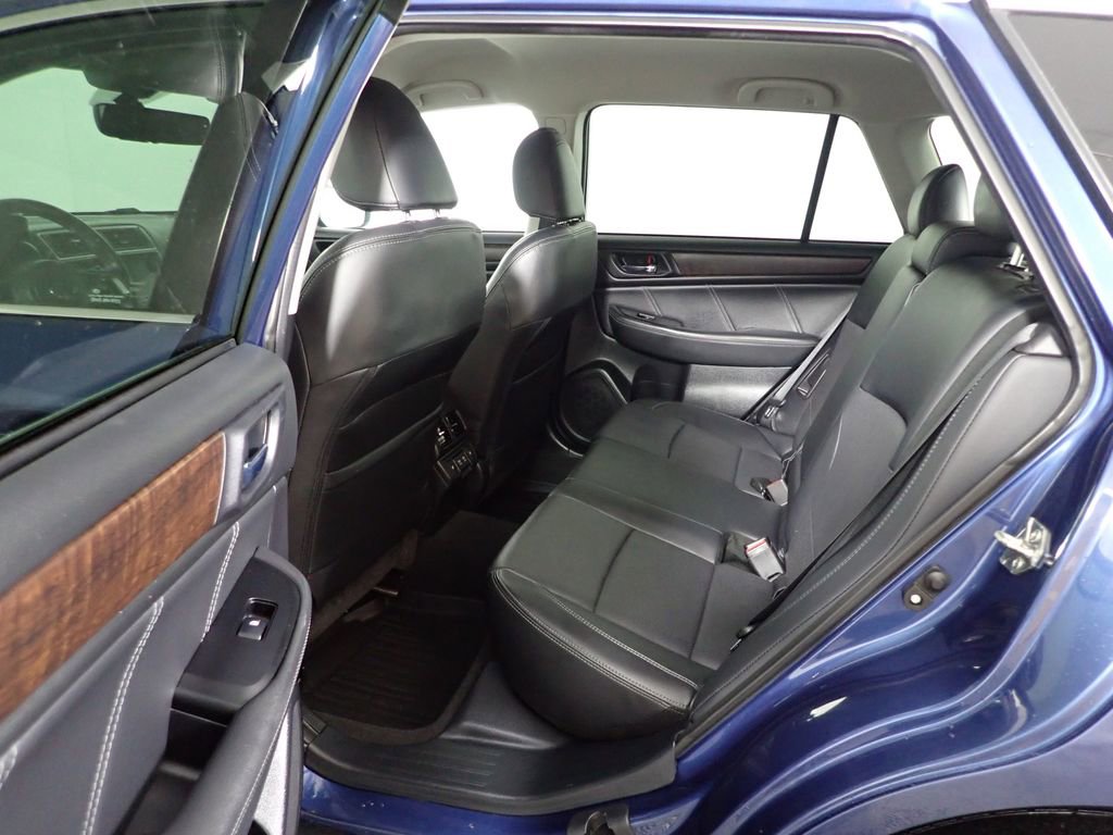Used 2019 Subaru Outback 2.5i Limited w/ Popular Package #2 image 29