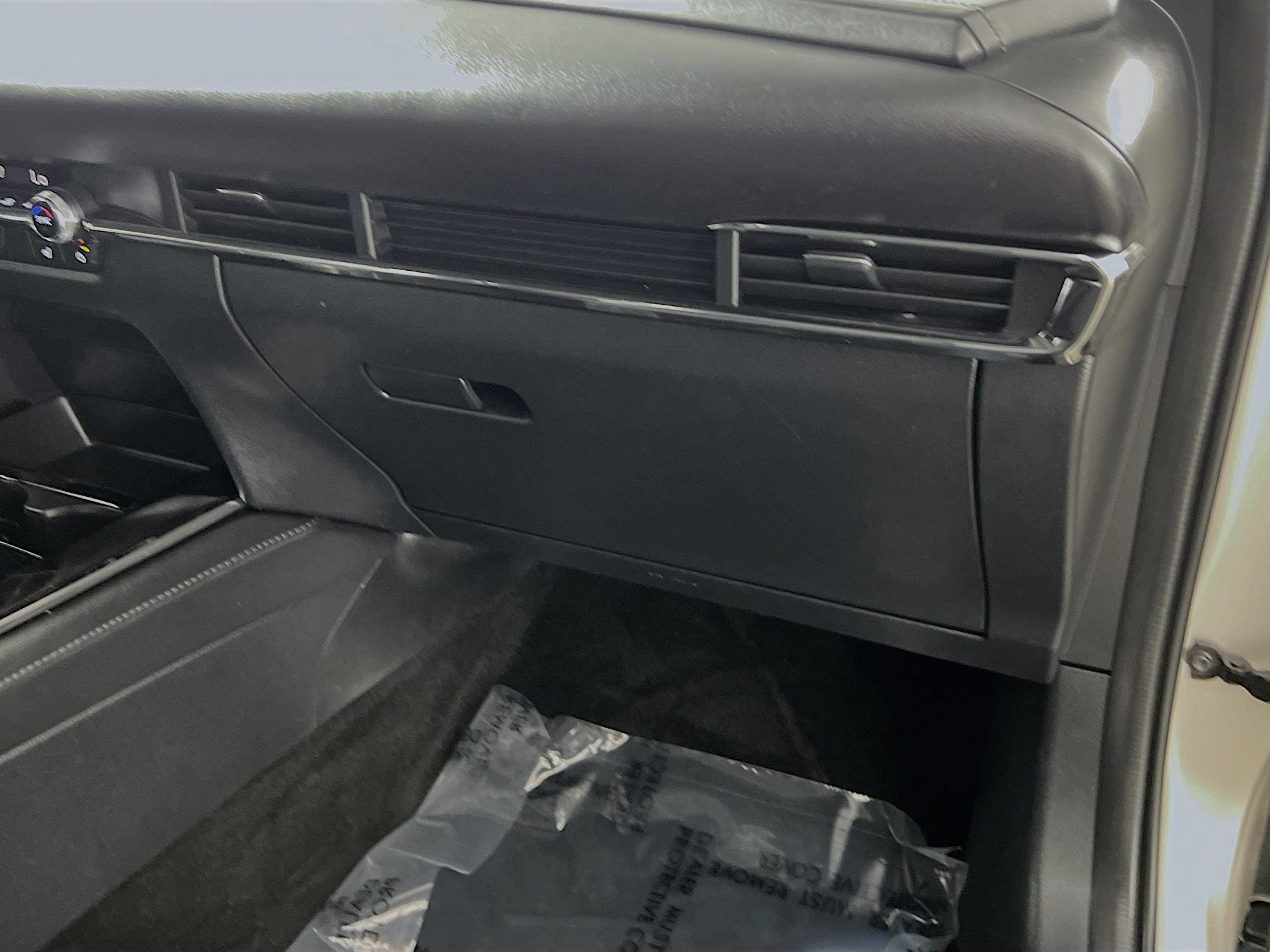 Used 2024 MAZDA CX-30 AWD 2.5 S w/ Preferred Package image 36