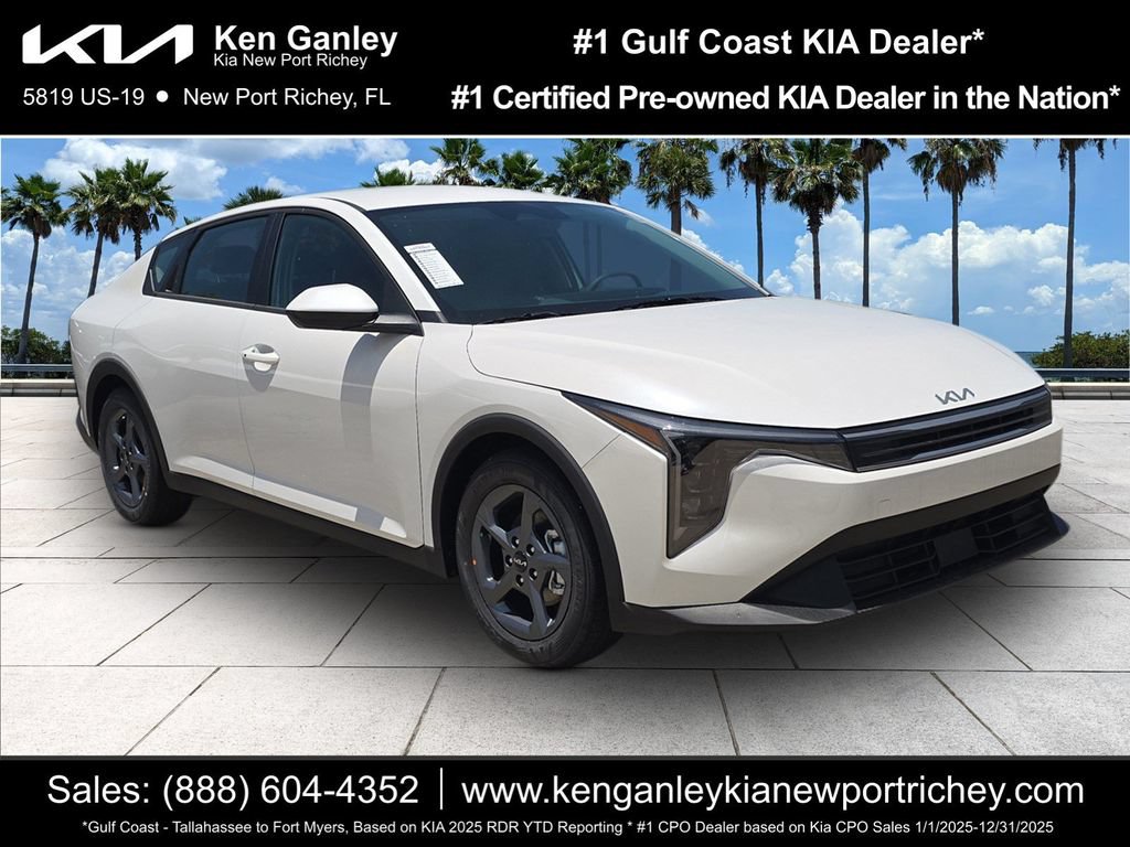 New 2026 Kia K4 FWD image 1
