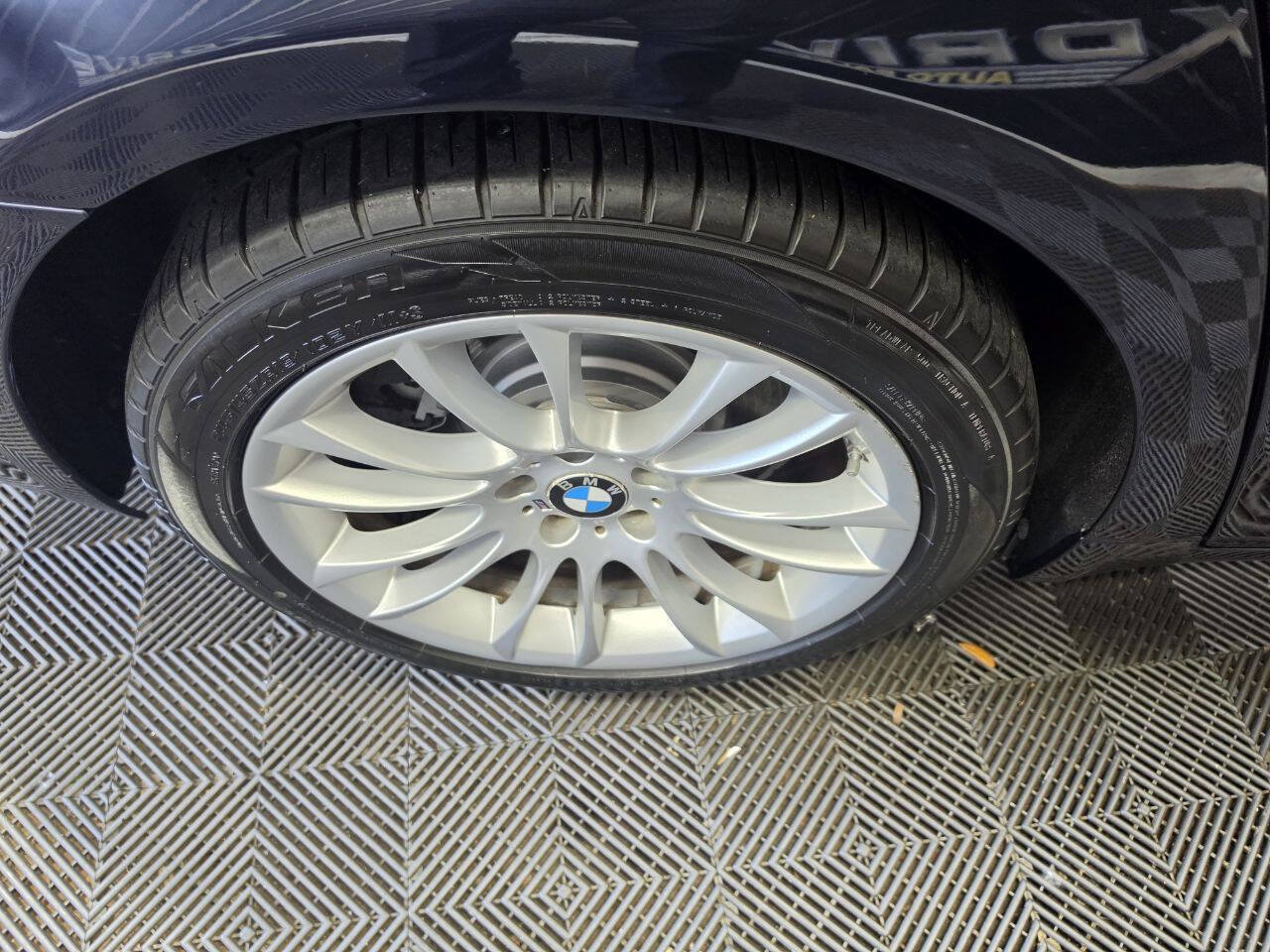 Used 2014 BMW 750i xDrive AWD/4WD image 40