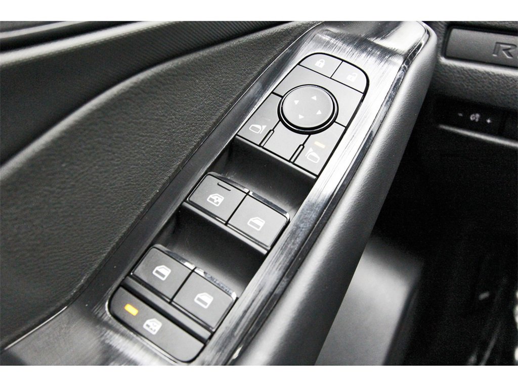 Certified 2024 Nissan Rogue S image 19