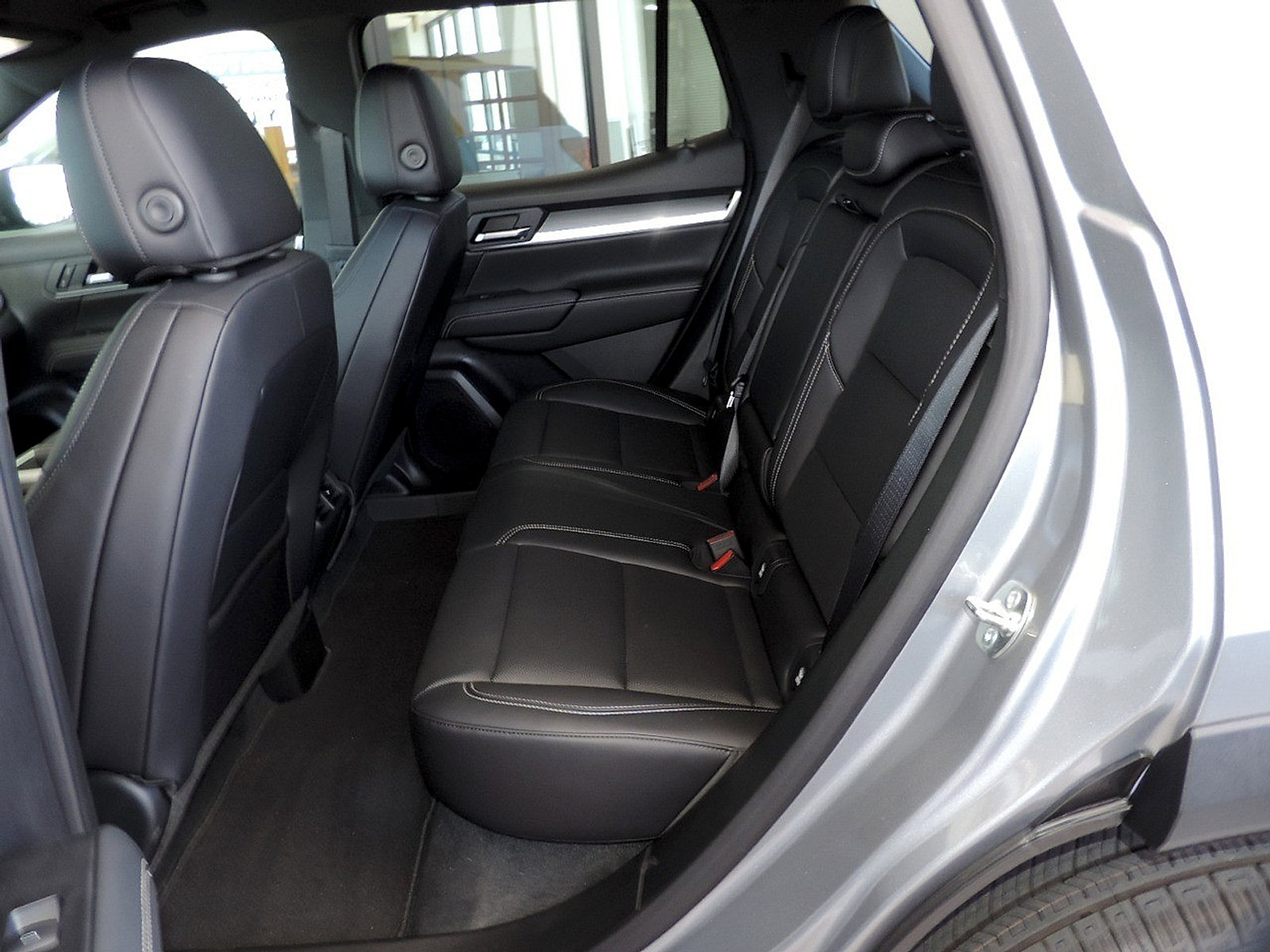 New 2026 GMC Terrain Elevation FWD image 16