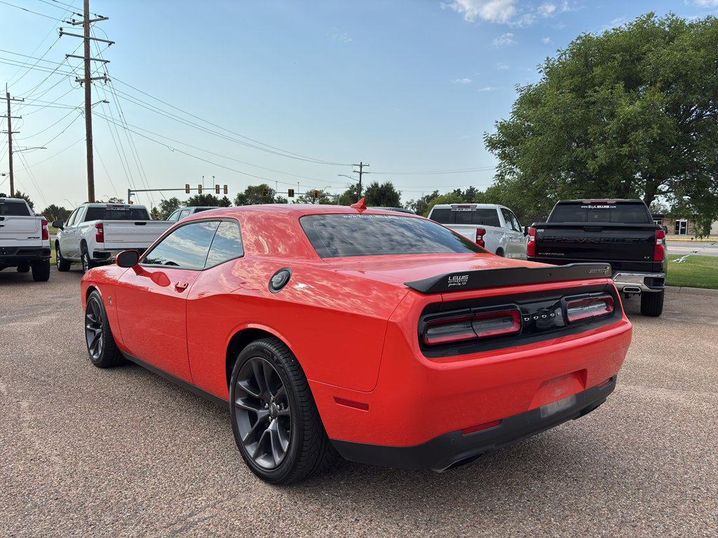 Used 2023 Dodge Challenger R/T Scat Pack RWD image 6