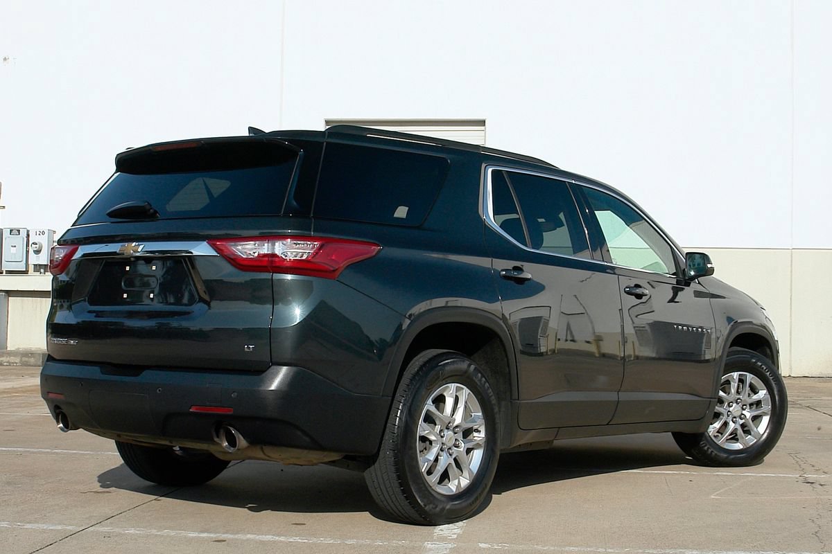Used 2021 Chevrolet Traverse LT AWD/4WD image 3