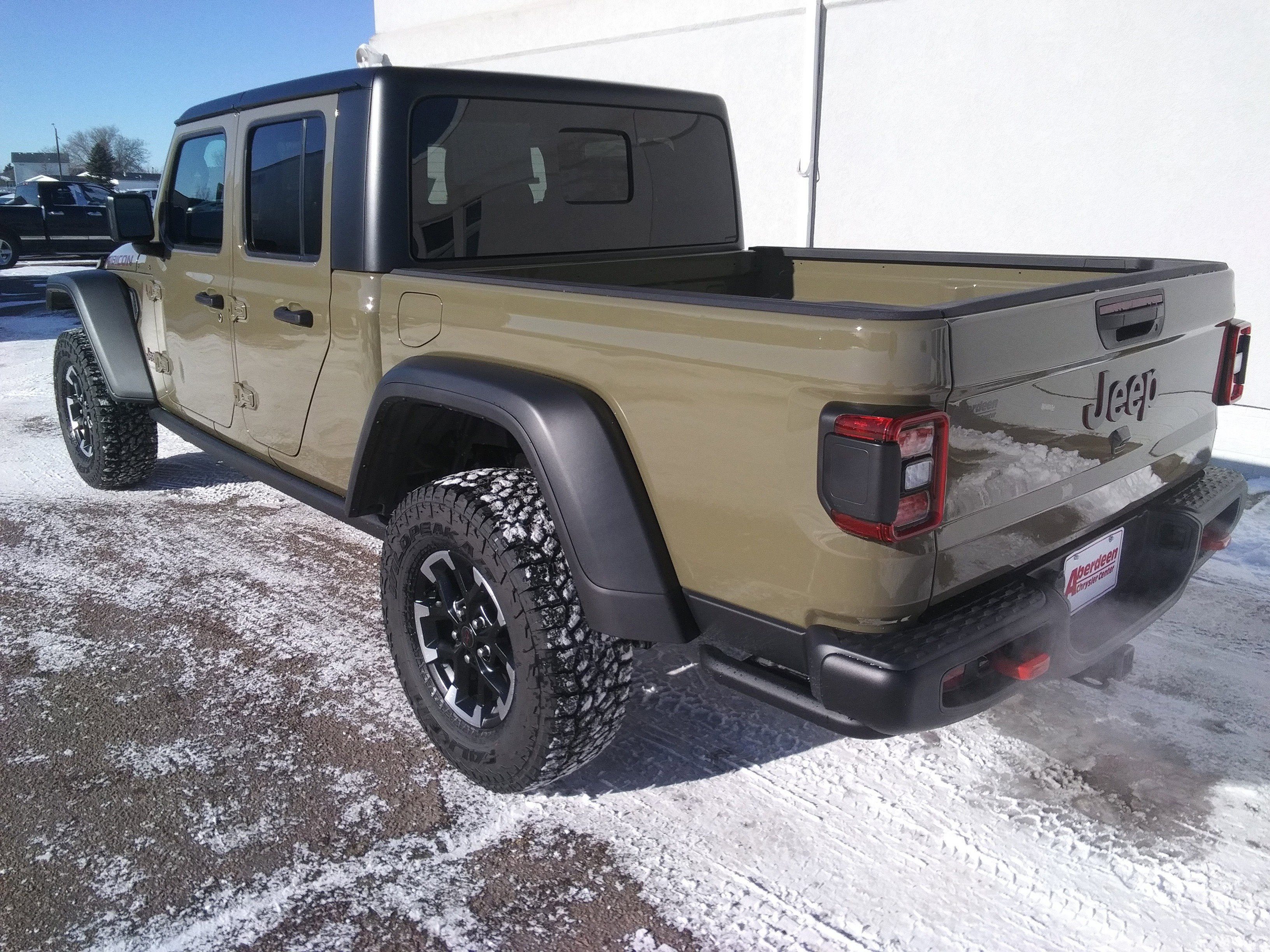New 2026 Jeep Gladiator Rubicon w/ Steel Bumper Group image 7