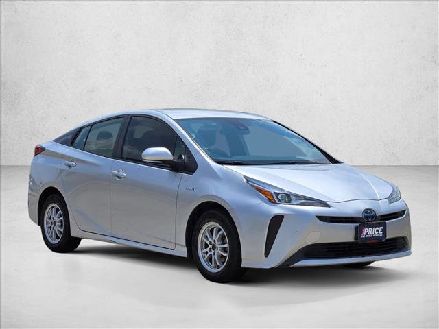 Used 2022 Toyota Prius LE FWD image 3