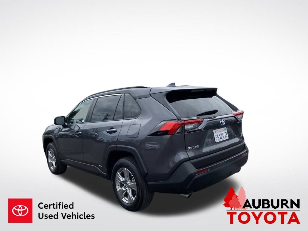 Certified 2024 Toyota RAV4 LE AWD/4WD image 6