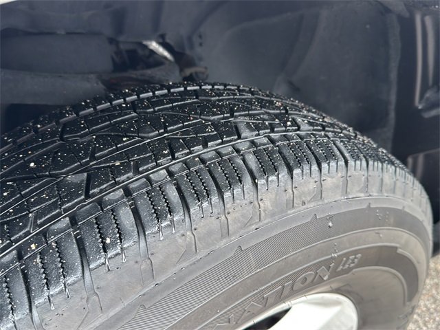 Used 2016 RAM 1500 Classic SLT image 5