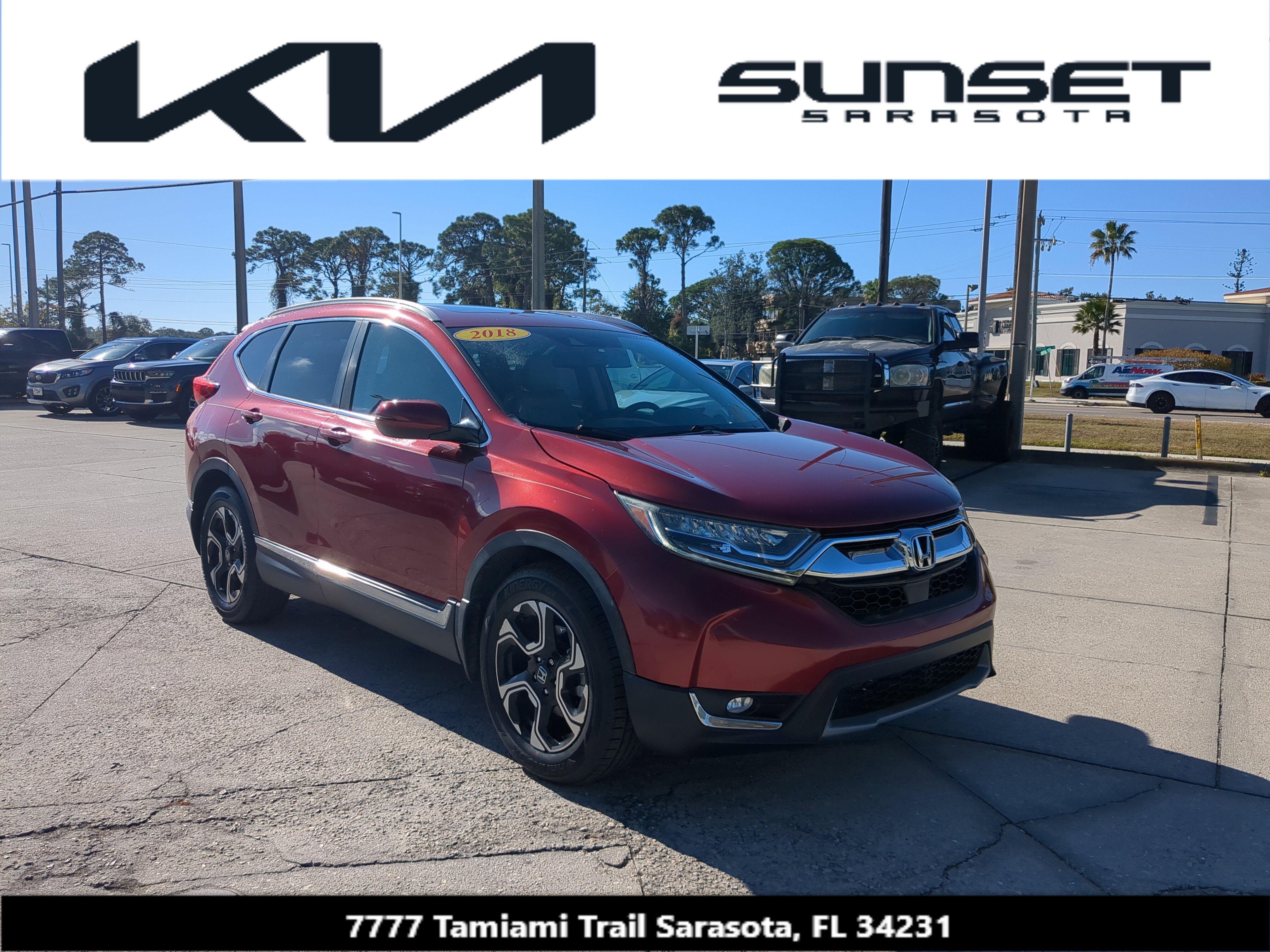 Used 2018 Honda CR-V Touring image 1